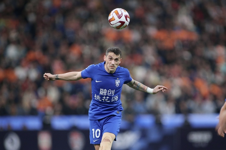 斯基拉：中超舊將斯坦丘接近免簽加盟熱那亞，合同期限到2027年